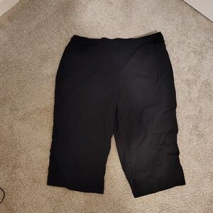 Black Capri Pants